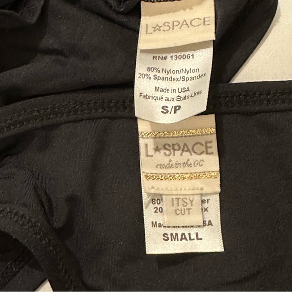 2 piece L SPACE swimsuit size small black and white - Picture 3 of 3